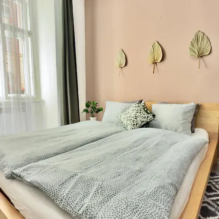 Plavecka Apartment *