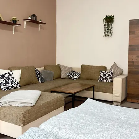 Plavecka Apartment *