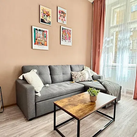 Plavecka Apartment *